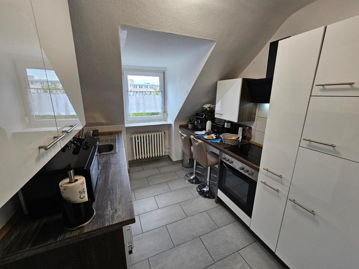 Exklusives Und Helles Dachgeschoss-Apartment No 3 Im Zentrum Von Kassel, Schnelles 1Gbit Internet, Geschirrspueler, Boxspringbetten Esterno foto