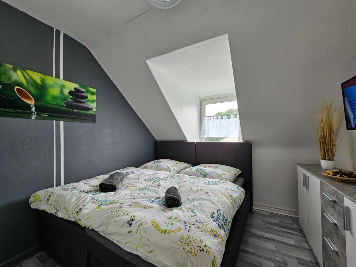 Exklusives Und Helles Dachgeschoss-Apartment No 3 Im Zentrum Von Kassel, Schnelles 1Gbit Internet, Geschirrspueler, Boxspringbetten Esterno foto
